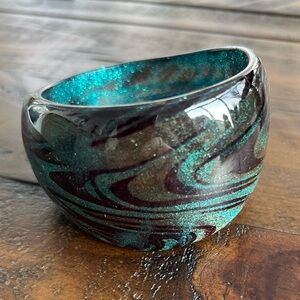 Vintage Lucite Rare 1970’s Boho Organic Asymmetrical Swirl Glitter Bangle